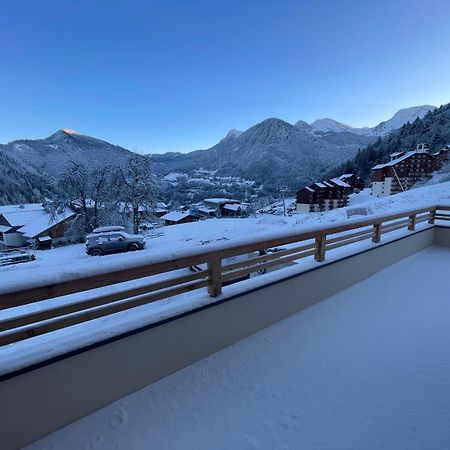 Dans Residence Neuve Le Snow Roc Sur Les Pistes, Grand Studio Cosy 5 Pers Avec Terrasse Panoramique, Sauna, Wifi Saint-Jean-dʼAulps المظهر الخارجي الصورة
