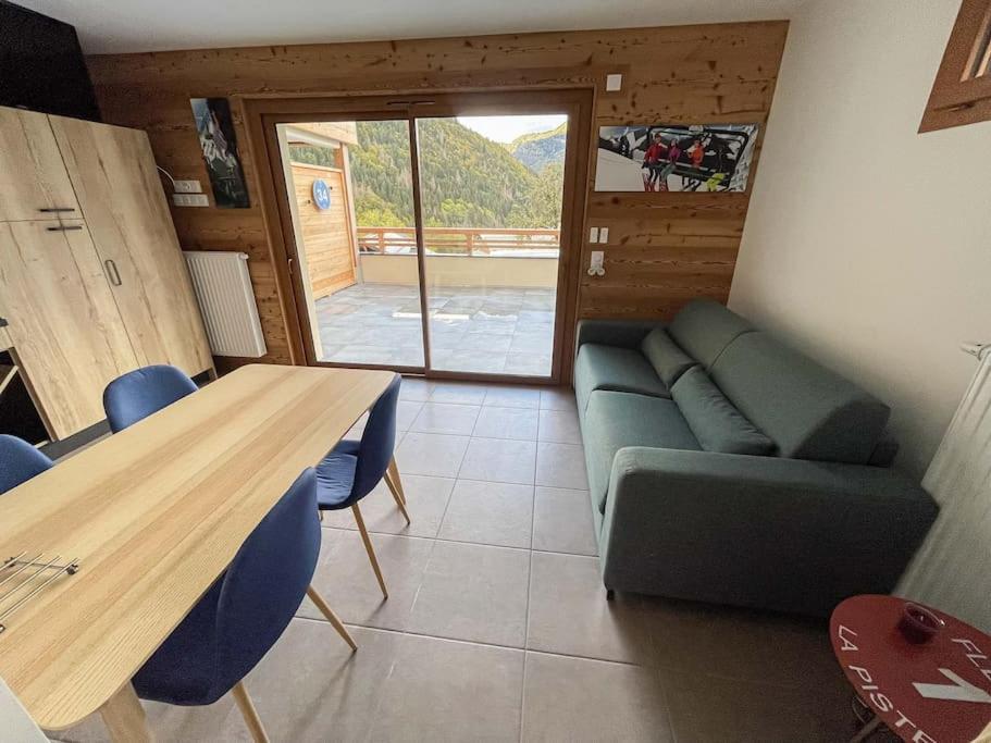 Dans Residence Neuve Le Snow Roc Sur Les Pistes, Grand Studio Cosy 5 Pers Avec Terrasse Panoramique, Sauna, Wifi Saint-Jean-dʼAulps المظهر الخارجي الصورة